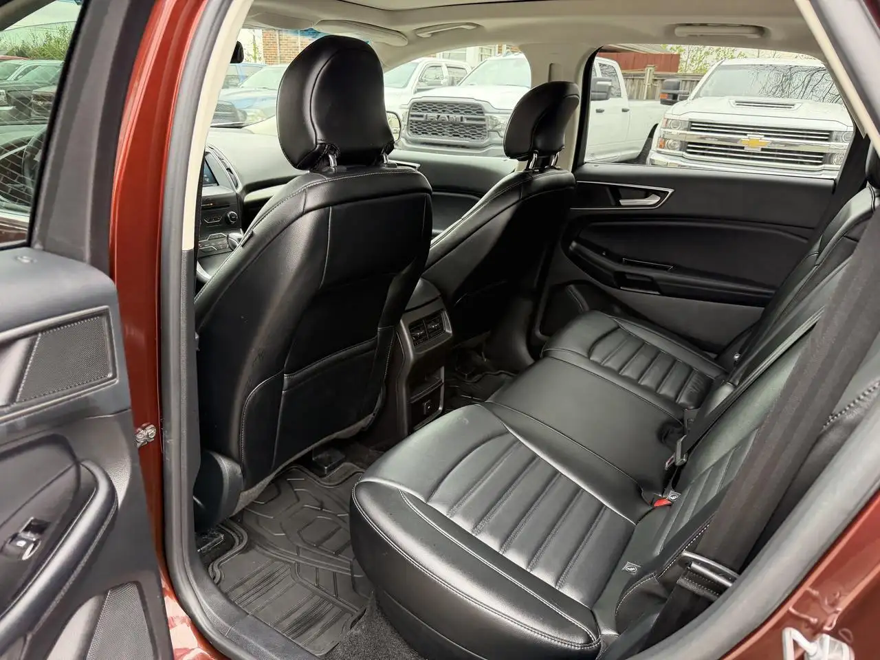 Ford Edge снимка Ford Edge