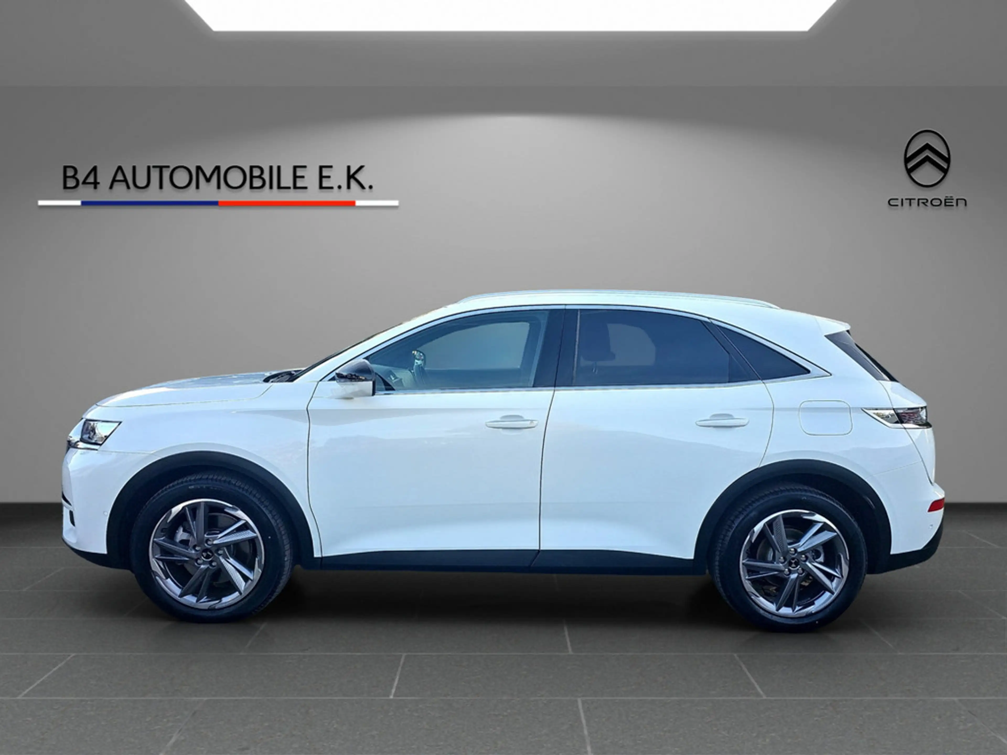 DS Automobiles DS 7 Crossback — photo 8
