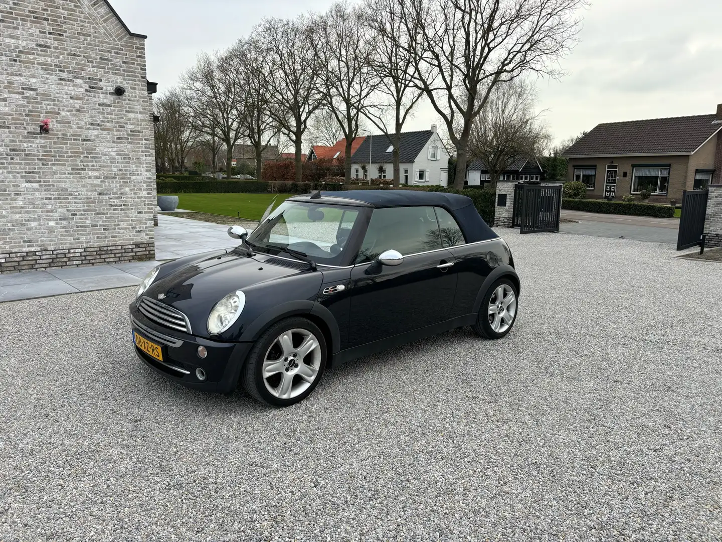 MINI Cooper 1.6 Negru - 1