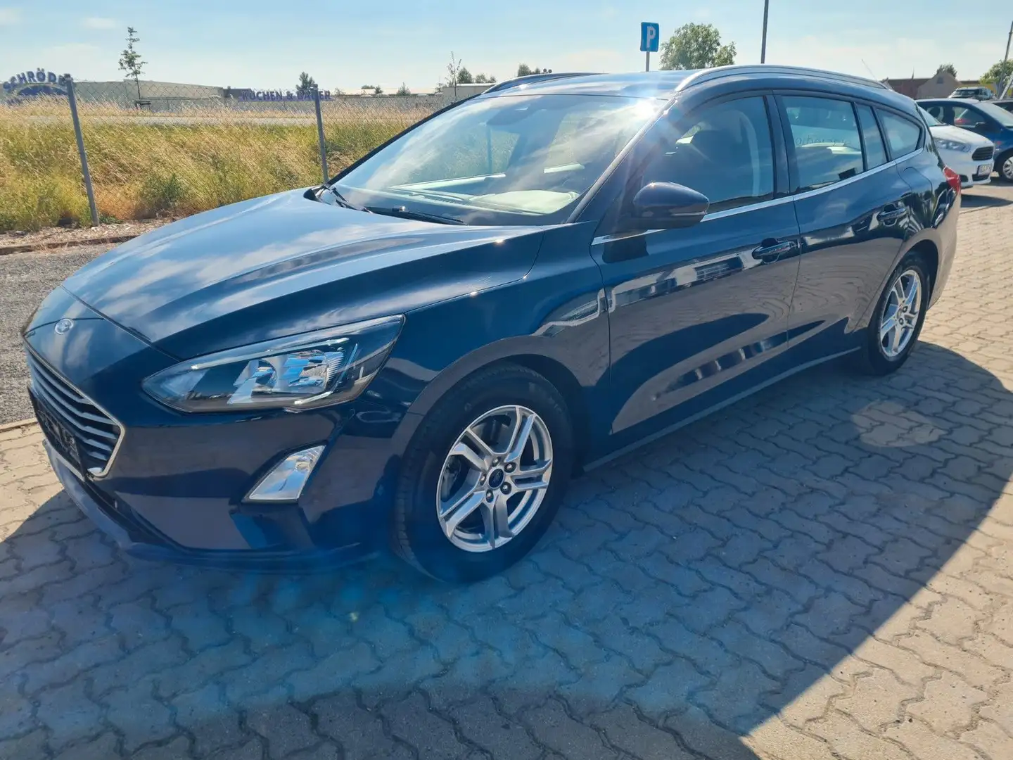 Ford Focus Turn. C&C LED Navi SHZ EPH Kamera uvm. +WR Blau - 2