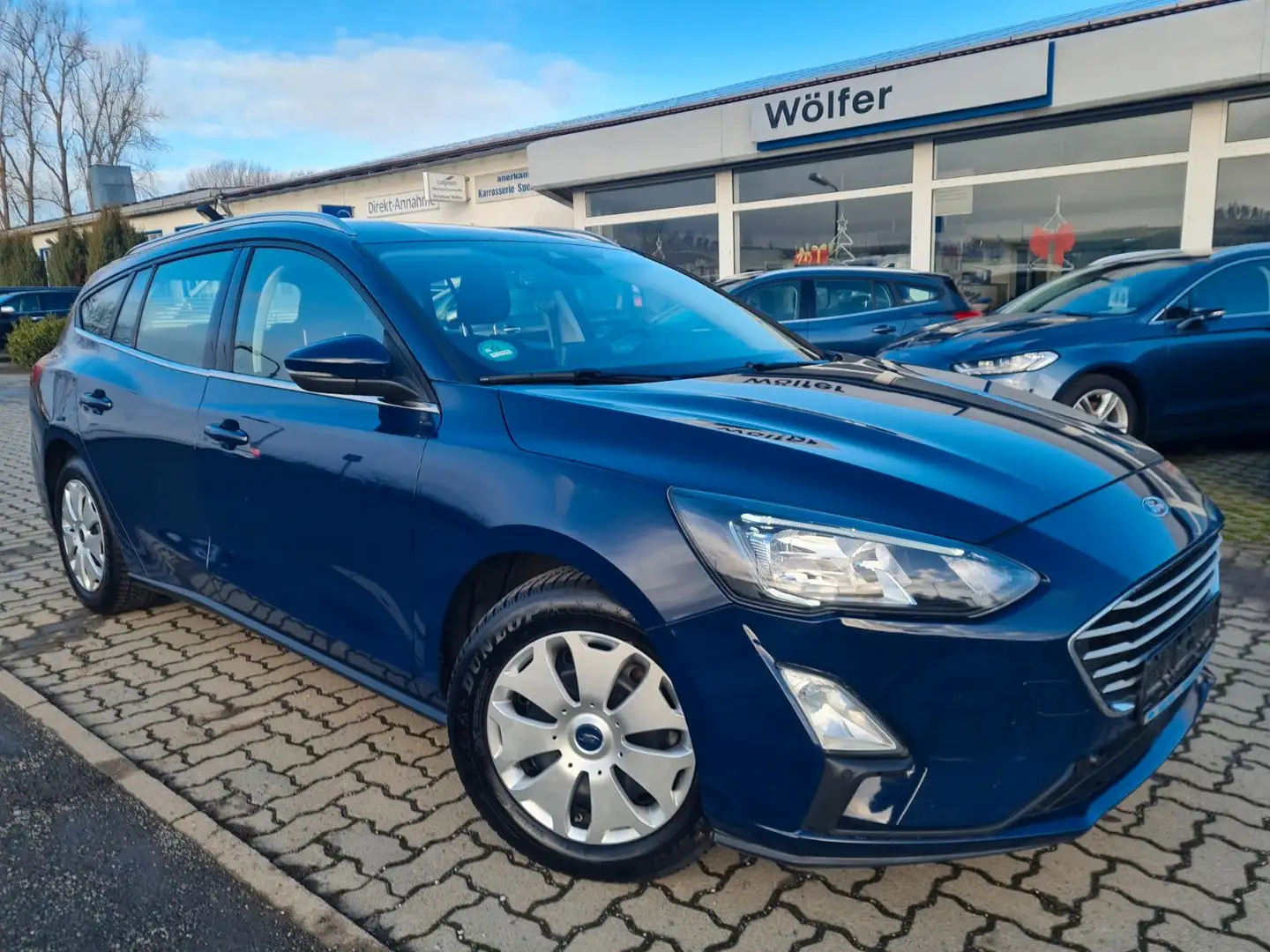 Ford Focus Turnier Cool & Connect Blau - 1