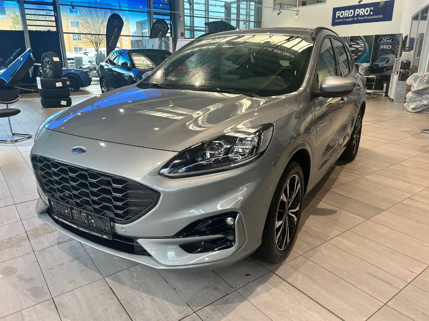 Ford Kuga 2.5 Duratec PHEV ST-Line X LED Navi SHZ RFK Zilver - 2