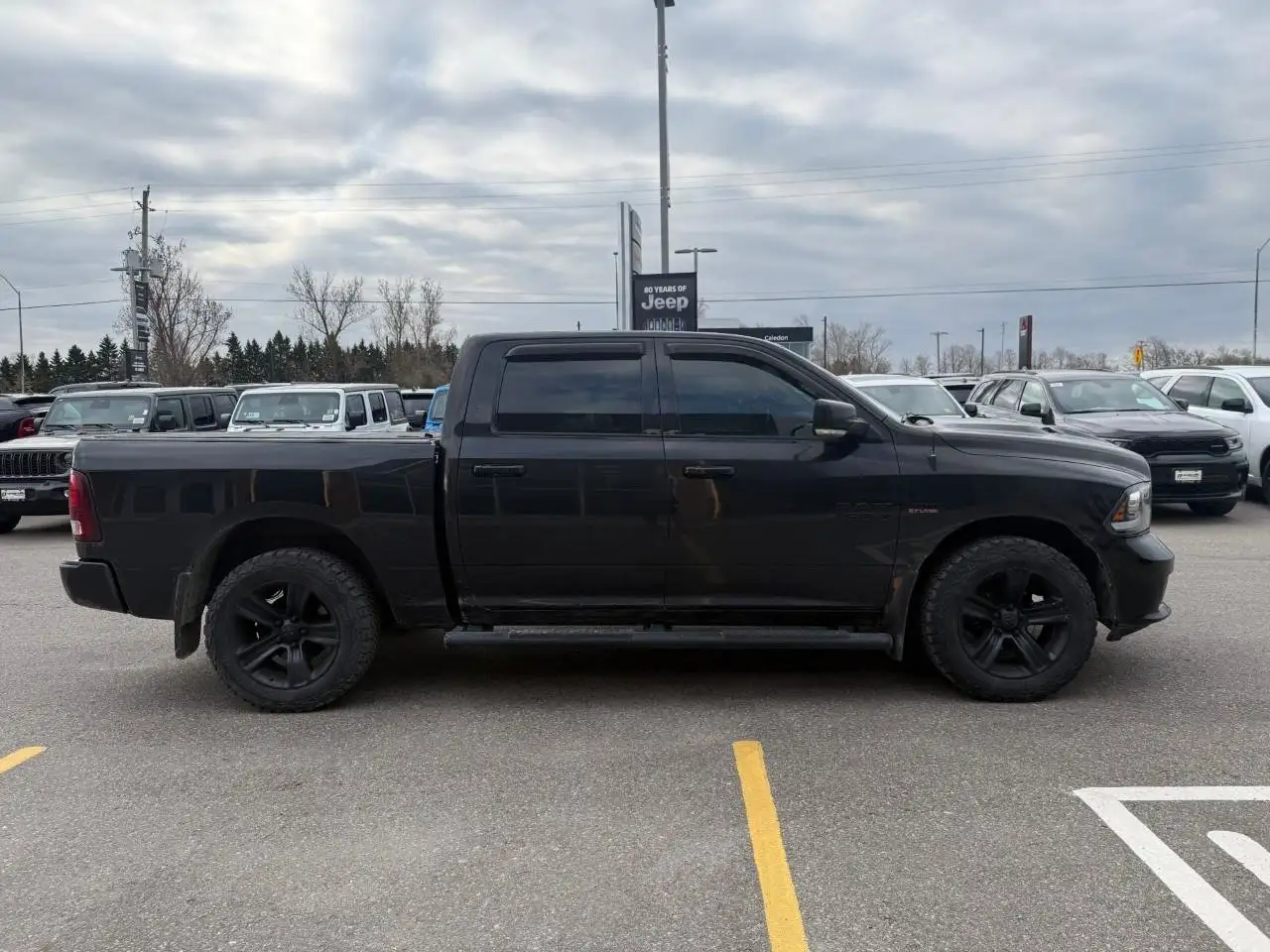 RAM 1500 снимка RAM 1500