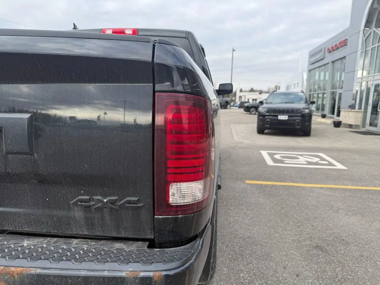 RAM 1500 снимка RAM 1500