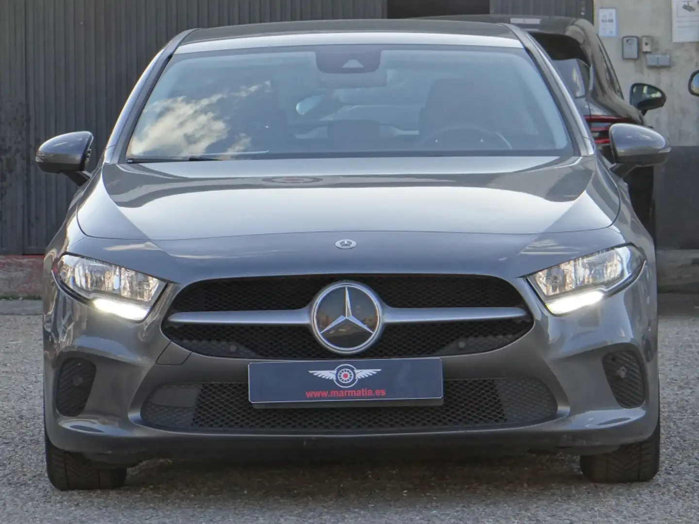 Mercedes-Benz A 180 180d 7G-DCT Gris - 2