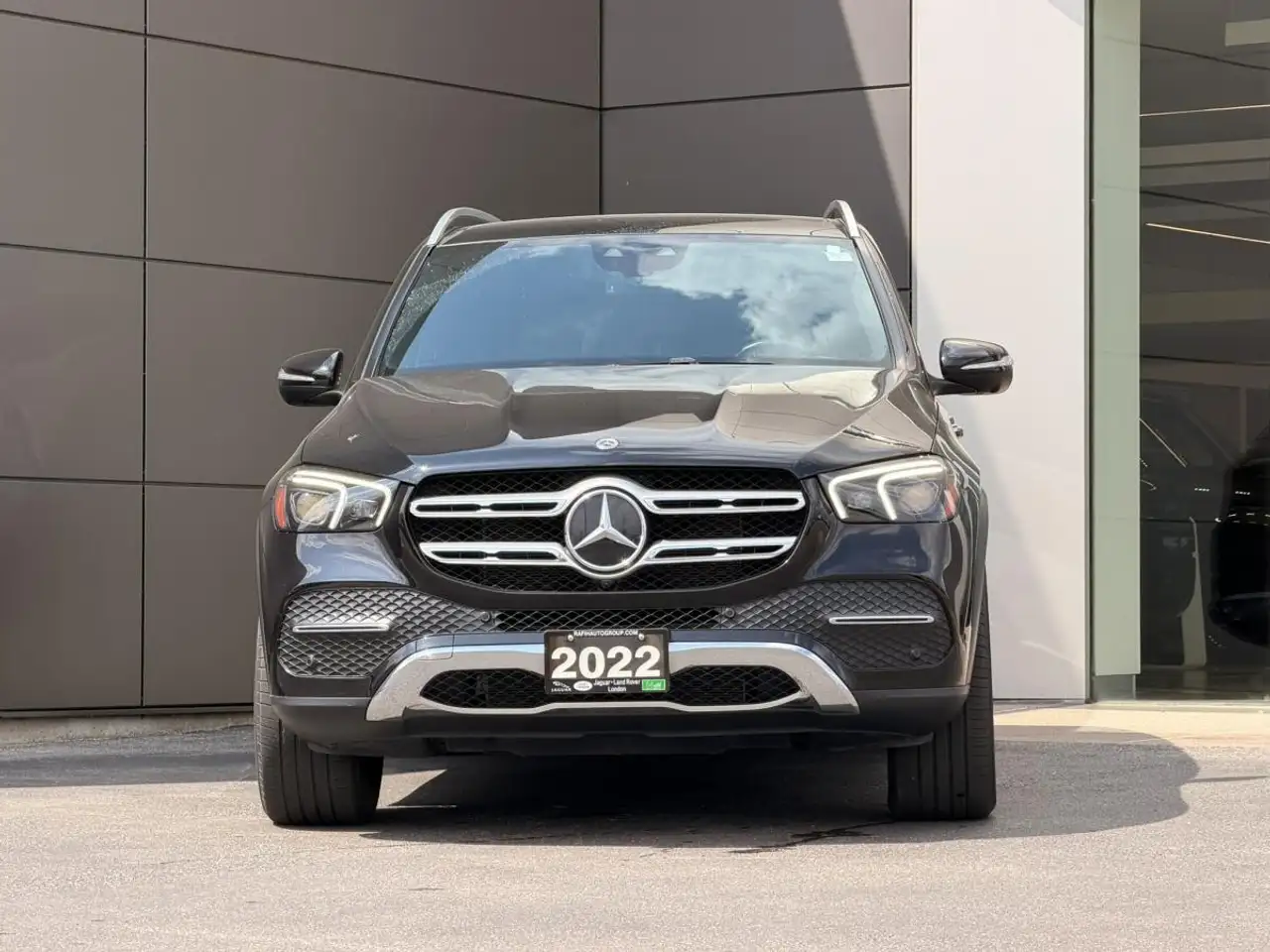 Mercedes-Benz GLE снимка Mercedes-Benz GLE