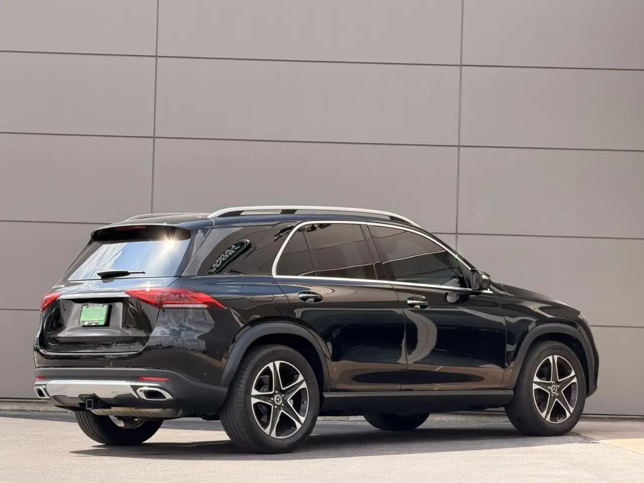 Mercedes-Benz GLE снимка Mercedes-Benz GLE
