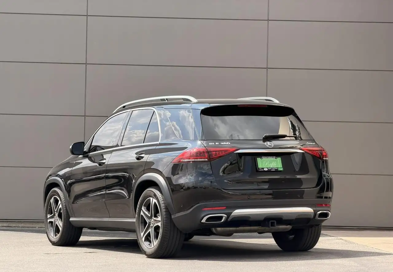 Mercedes-Benz GLE снимка Mercedes-Benz GLE