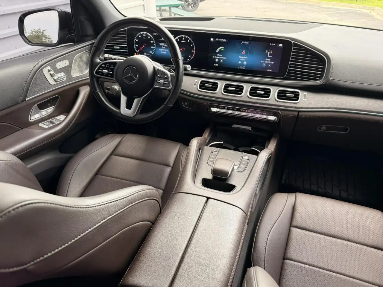 Mercedes-Benz GLE снимка Mercedes-Benz GLE