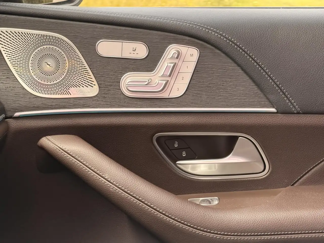 Mercedes-Benz GLE снимка Mercedes-Benz GLE