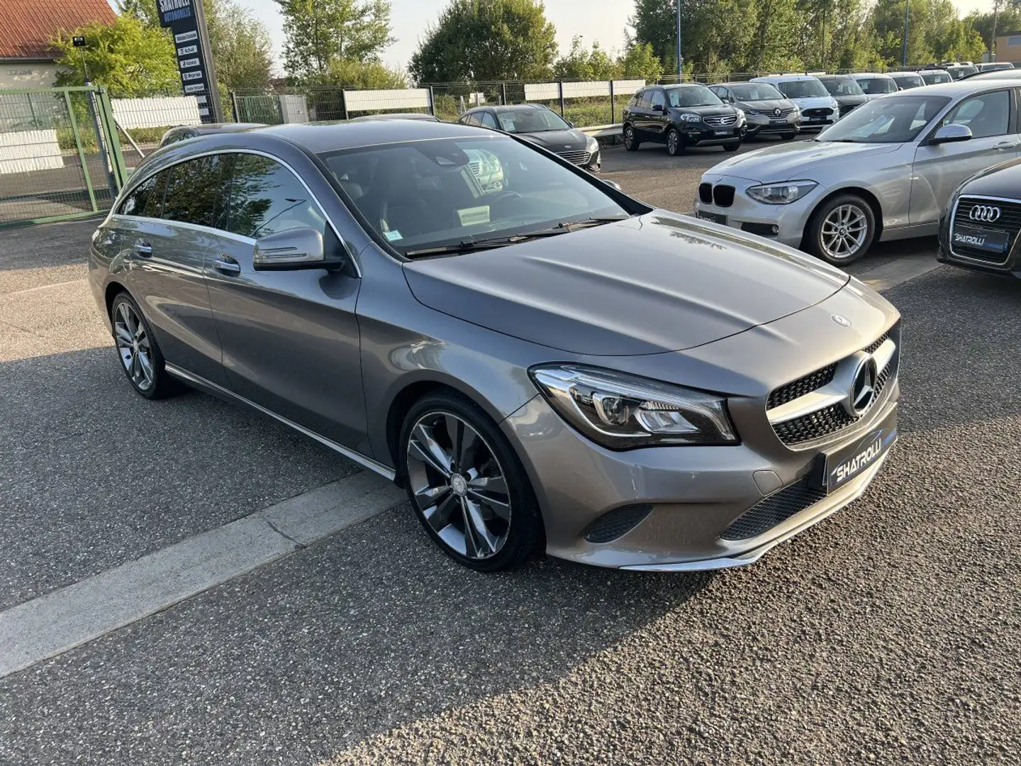 Mercedes-Benz CLA 200 200 d 2.1 CDI 177ch 7G-DCT GPS Caméra Gris - 2