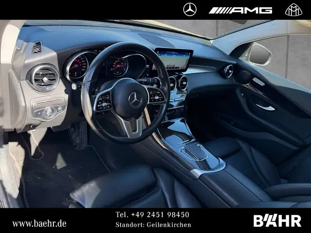 Mercedes-Benz GLC view 11