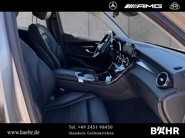 Mercedes-Benz GLC view 5