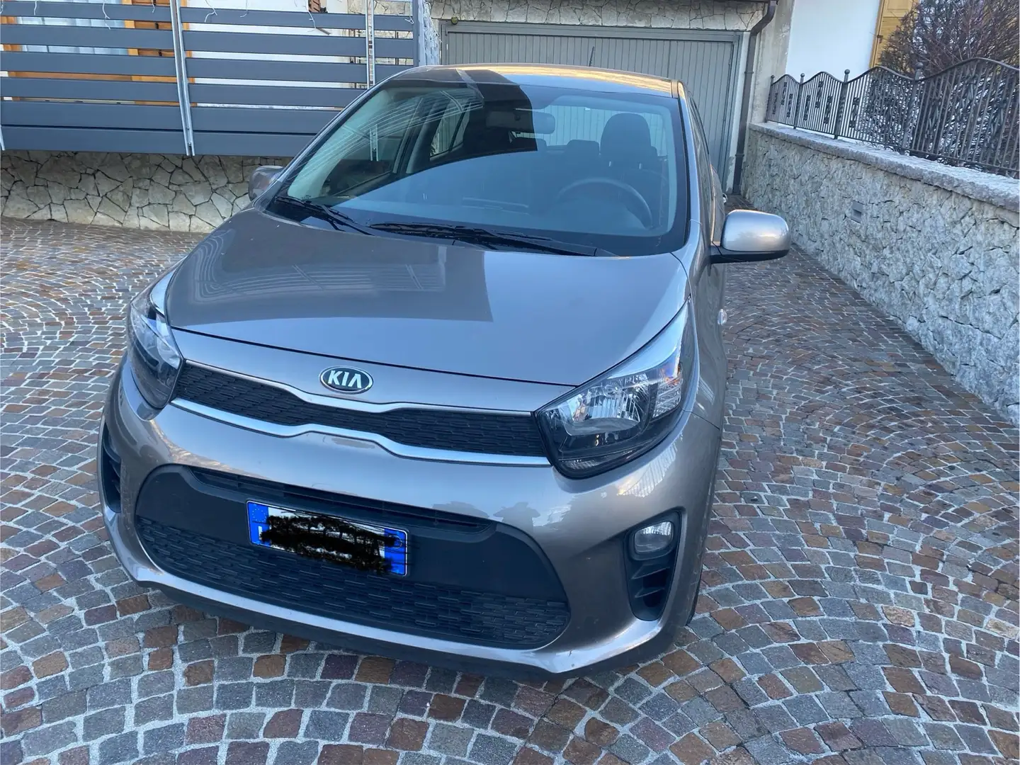 Kia Picanto 1.0 Active Grigio - 1