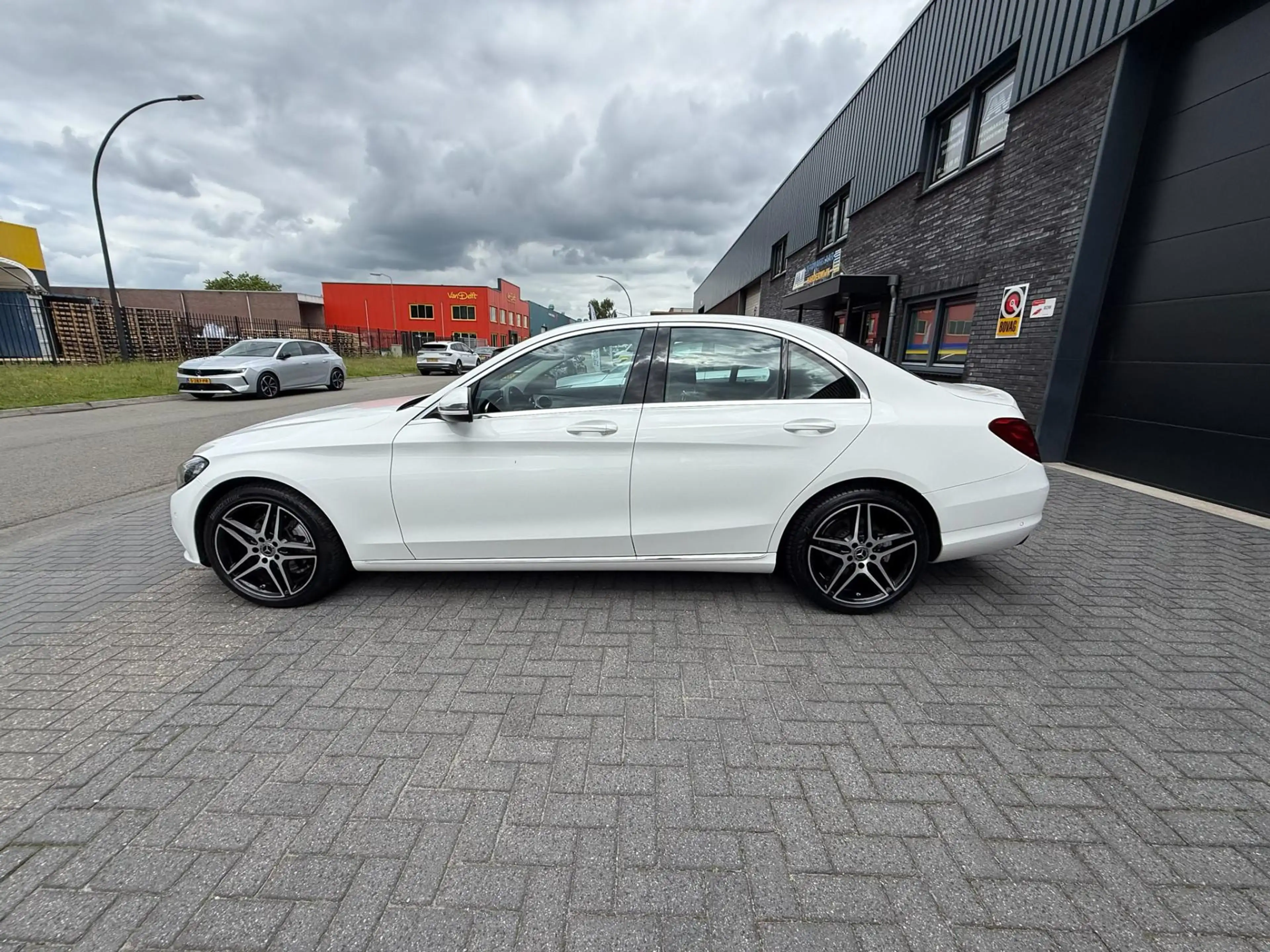 Mercedes-Benz C 200 Premium Plus | 1E EIGENAAR | 3/6/12MND GARANTIE| L — photo 9