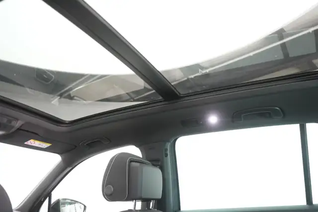Volkswagen Tiguan view 24