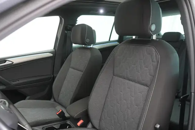 Volkswagen Tiguan view 10