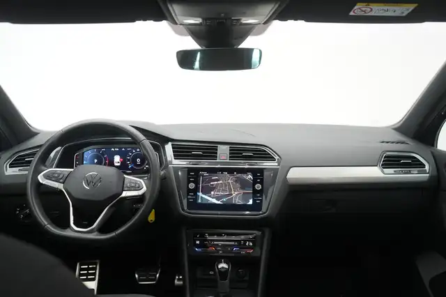 Volkswagen Tiguan view 14