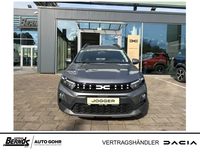 Dacia Jogger view 2