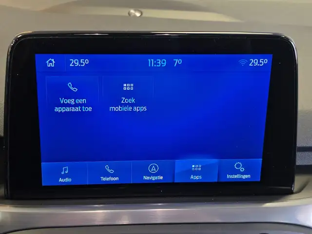 Ford Focus view 9