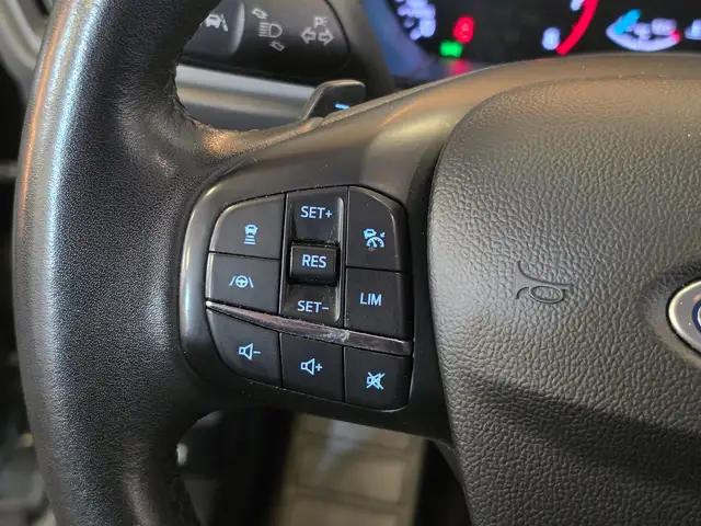 Ford Focus view 20