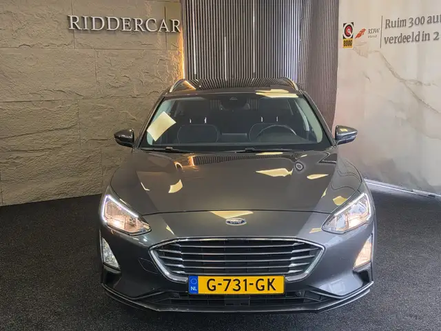 Ford Focus view 6