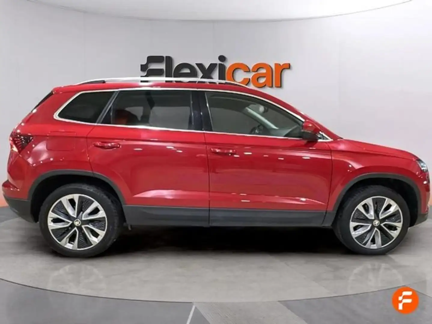 Skoda Karoq 1.5 TSI Selection ACT DSG 110KW Rojo - 2