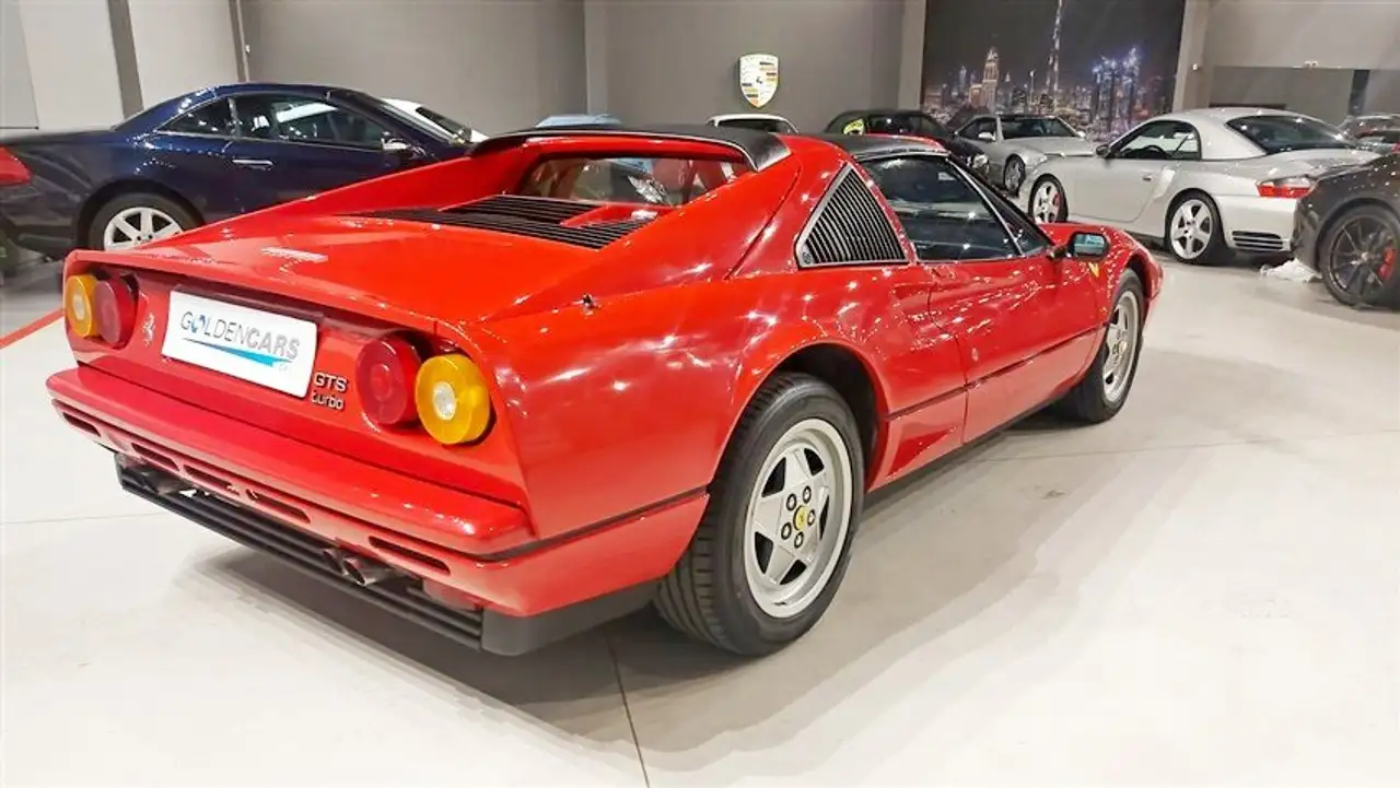 Ferrari 208 2.0 turbo GTS 254cv, foto 6