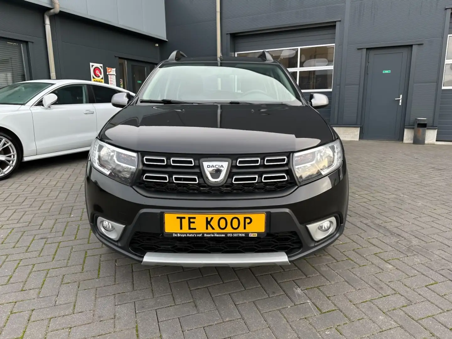 Dacia Sandero 0.9 TCe Stepway Navigatie Camera Zwart - 2
