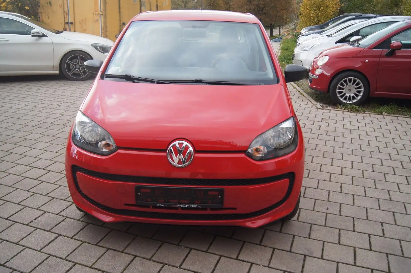 Volkswagen up! aus 1 Hand , Klima, Kupplung neu Rot - 2