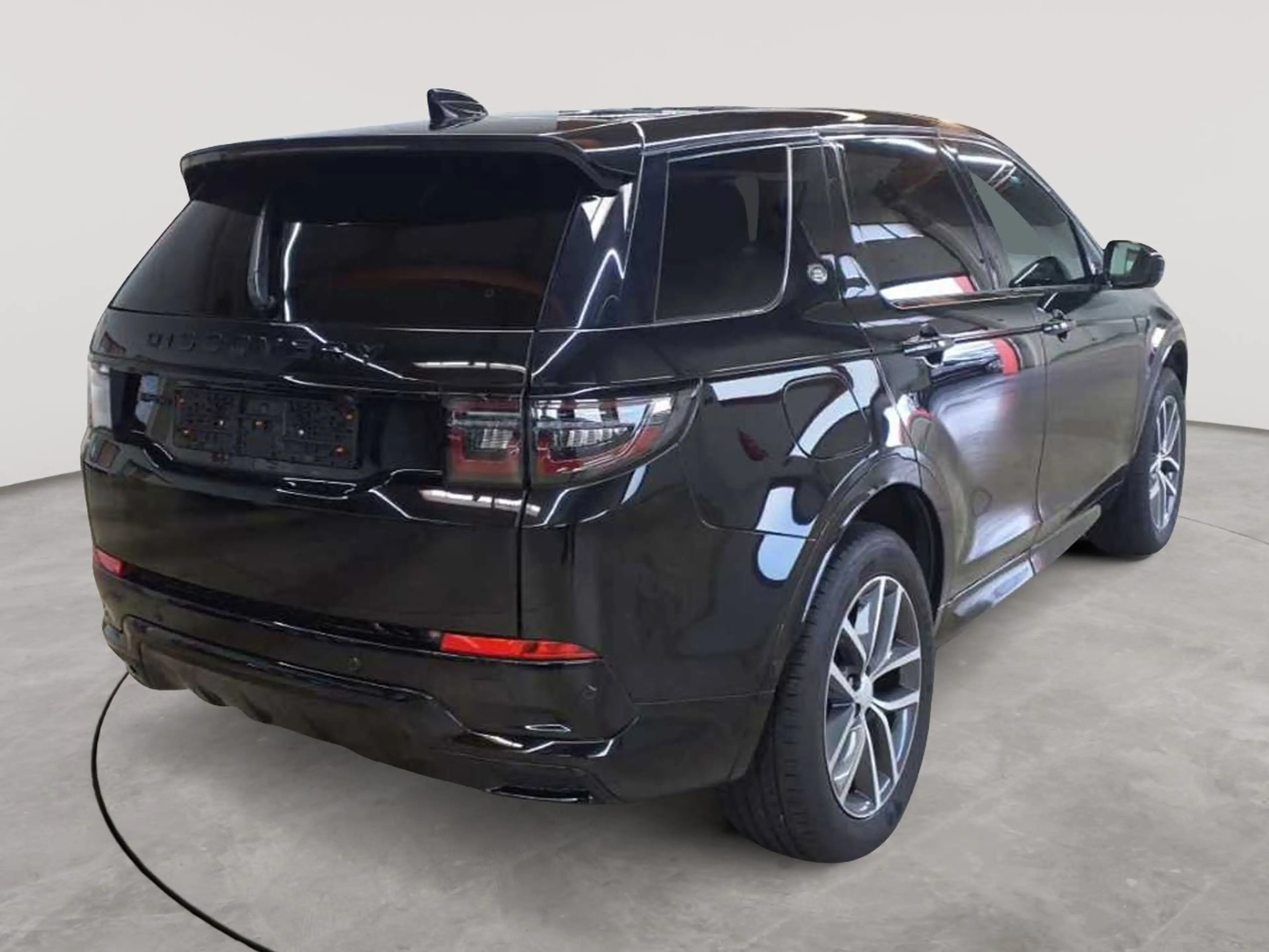 Land Rover Discovery Sport P270e Dynamic SE MATRIX AHK — photo 4