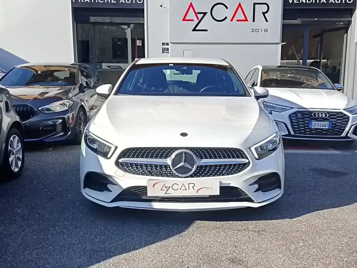 Mercedes-Benz A 180 A 180 d Premium AMG P. CONSEGNA VISIBILE IN SEDE Wit - 1