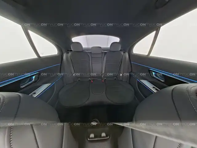 Mercedes-Benz E 300 e AMG LINE DISTRONIC NIGHT PAKET Ansicht 10