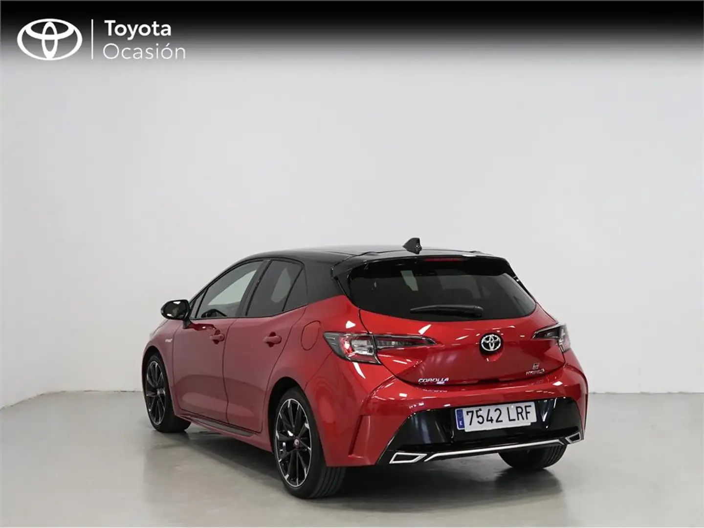 Toyota Corolla Touring Sports 180H Active Tech Rojo - 2
