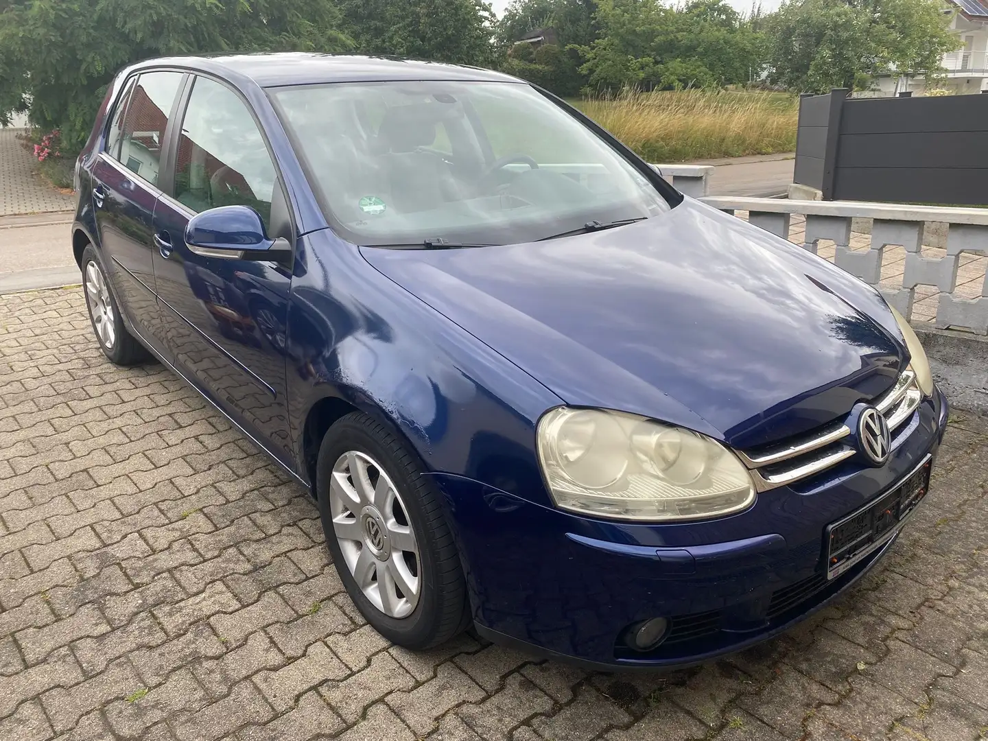 Volkswagen Golf 1.6 FSI Comfortline inkl 12 Monate Garantie Blauw - 2