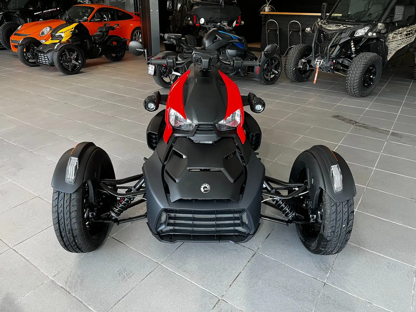 Can-Am Ryker 900 Sport // demovoertuig, slechts 816km! Negru - 2