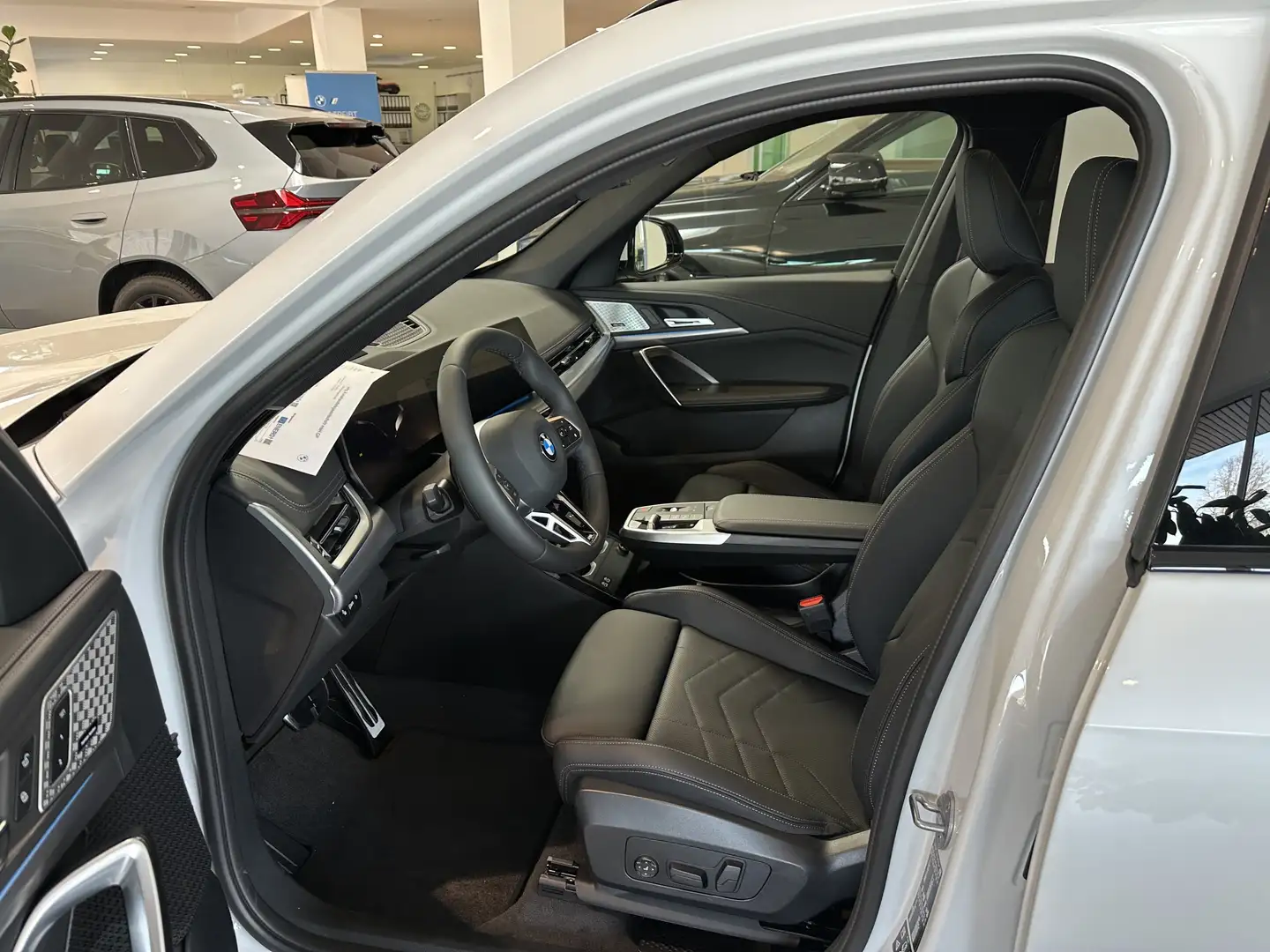 BMW X1 xDrive23d M Sportpaket Head-Up HK HiFi DAB Weiß - 2