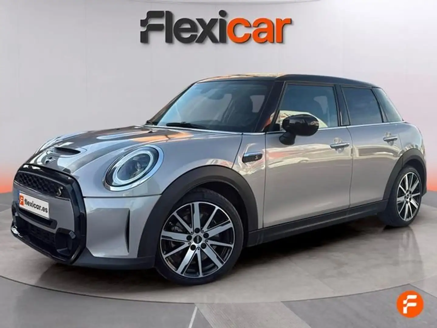 MINI Cooper S 5 PUERTAS Beige - 2