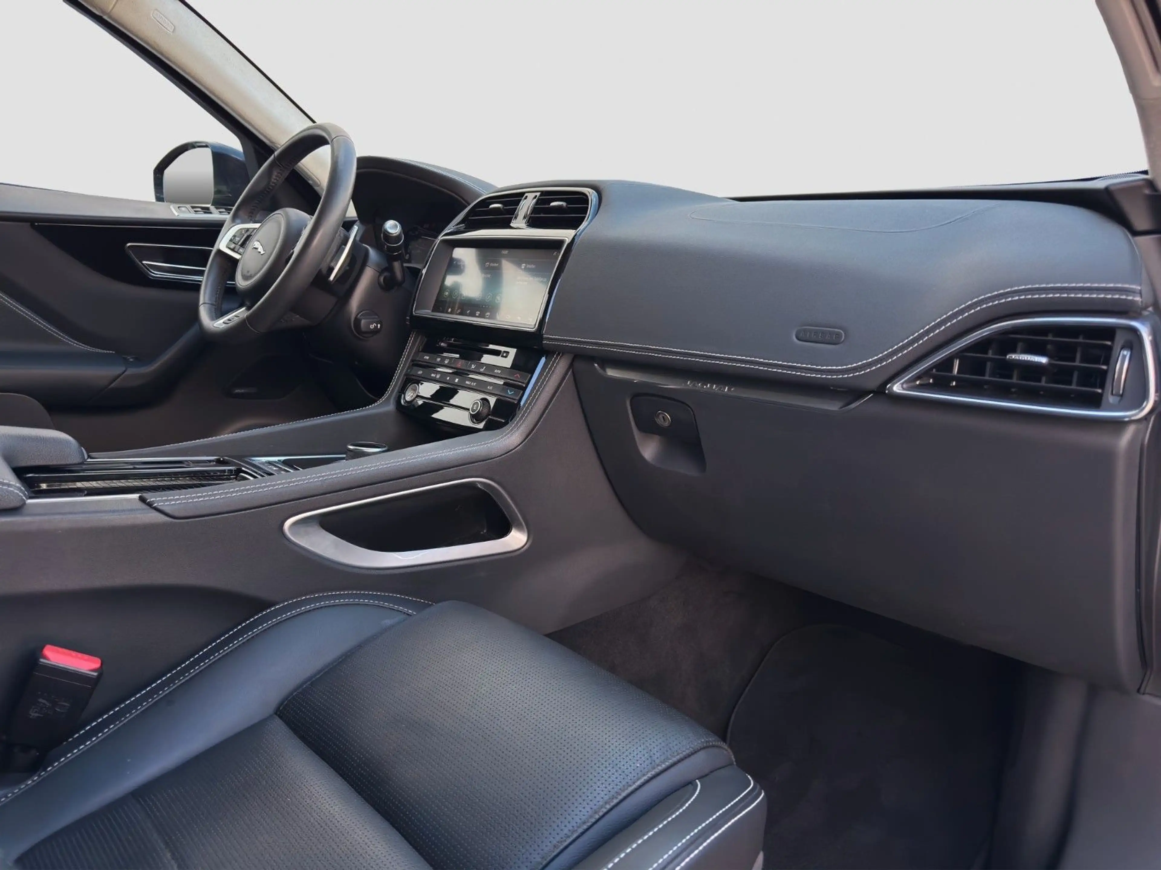 Jaguar F-Pace 25t Aut. AWD R-Sport KAM.|Meridian|Leder — photo 9