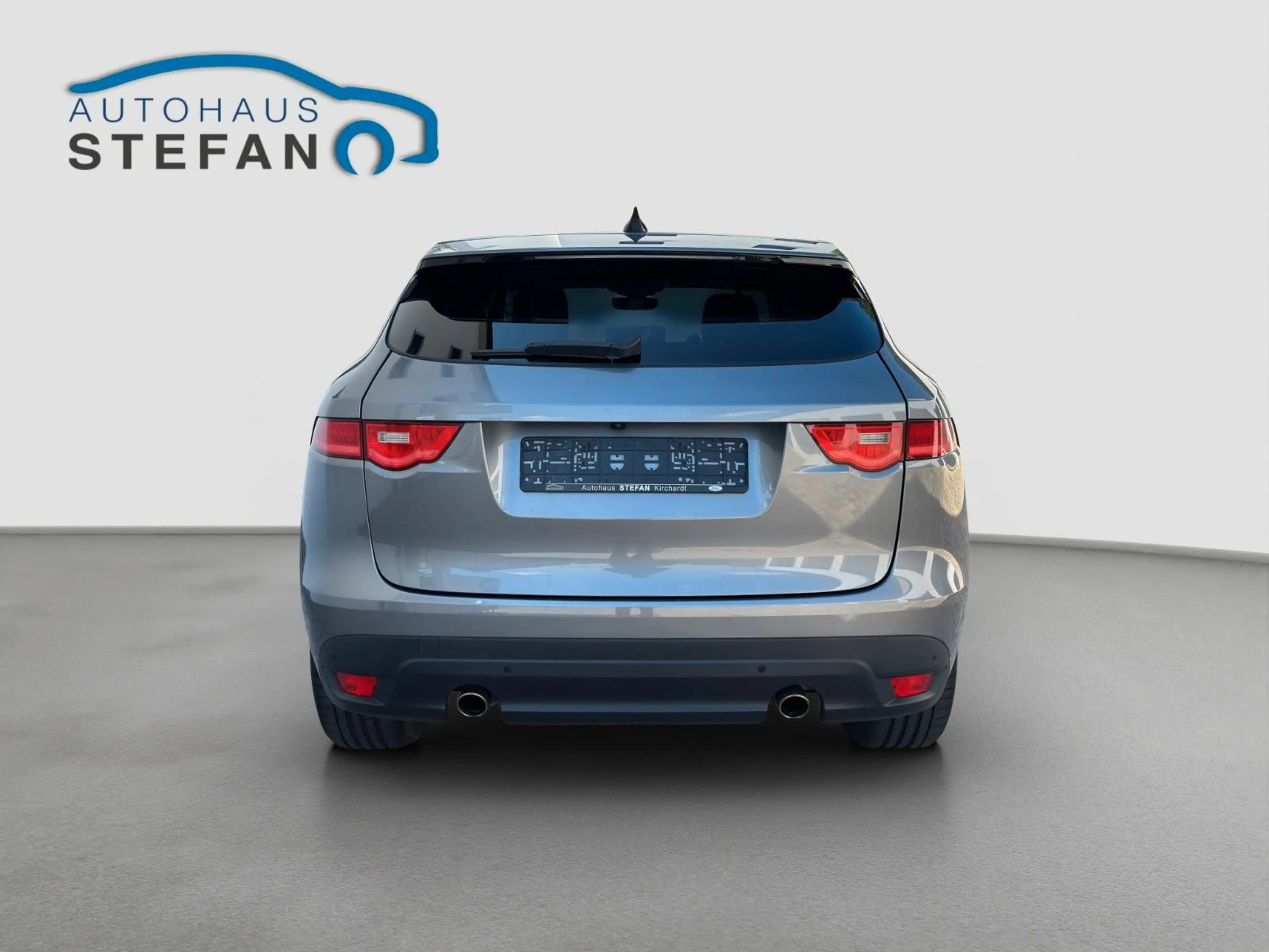 Jaguar F-Pace 25t Aut. AWD R-Sport KAM.|Meridian|Leder — photo 6