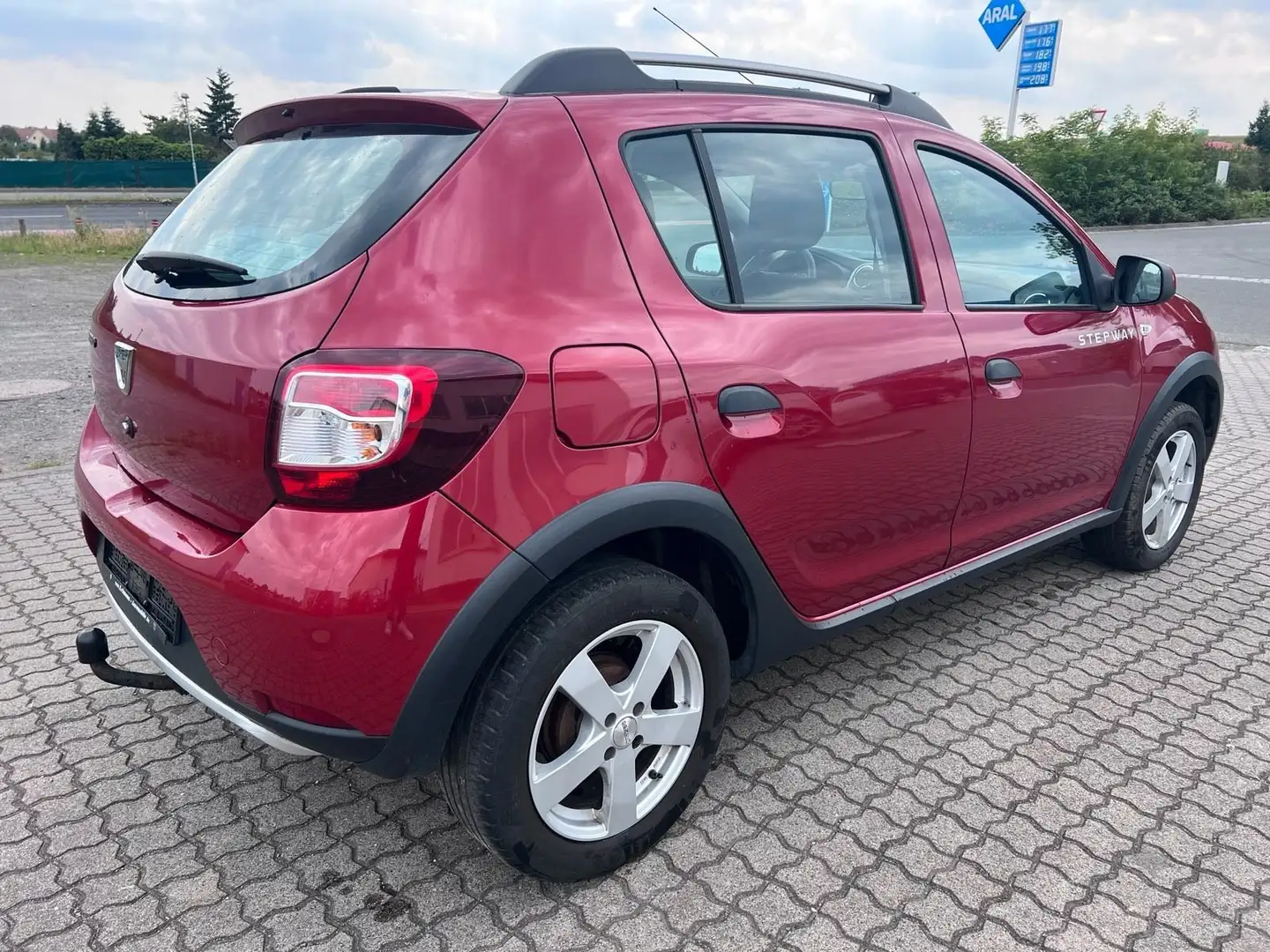 Dacia Sandero Sandero Ambiance TCe 90 S Rot - 2