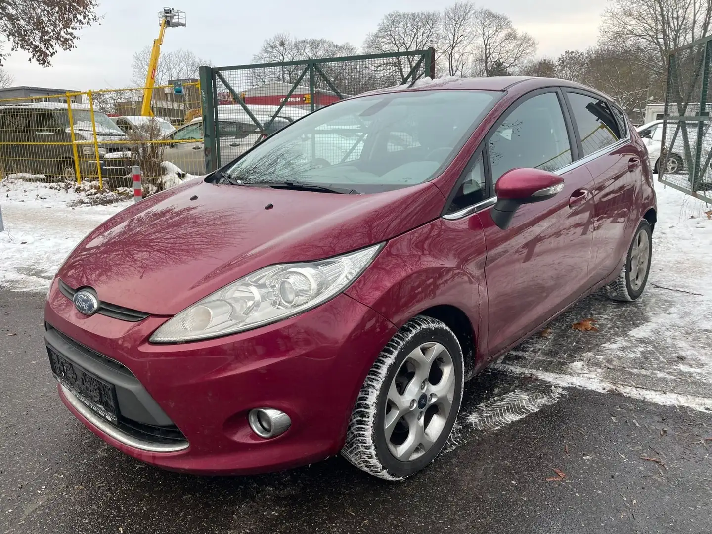 Ford Fiesta Titanium** erste Hand** Klima - 1