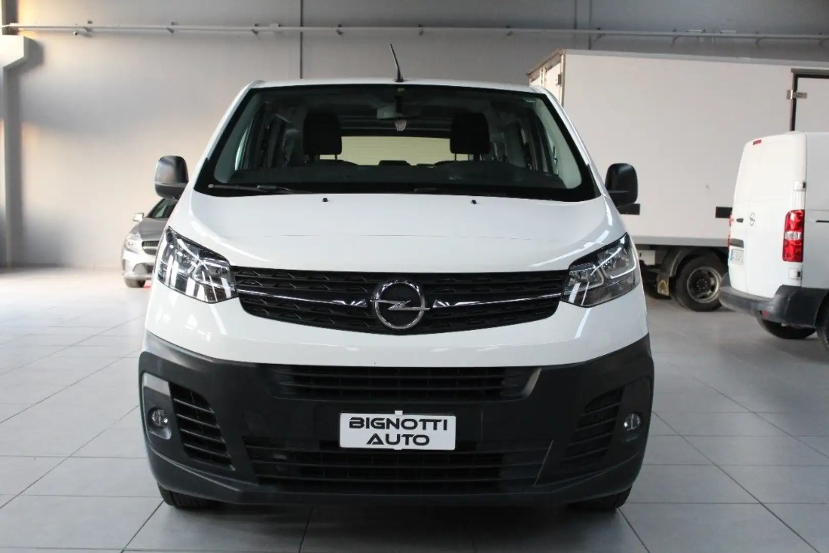 Opel Vivaro 1.5 Diesel 100CV S&S PC-TN S-8 POSTI Blanco - 2