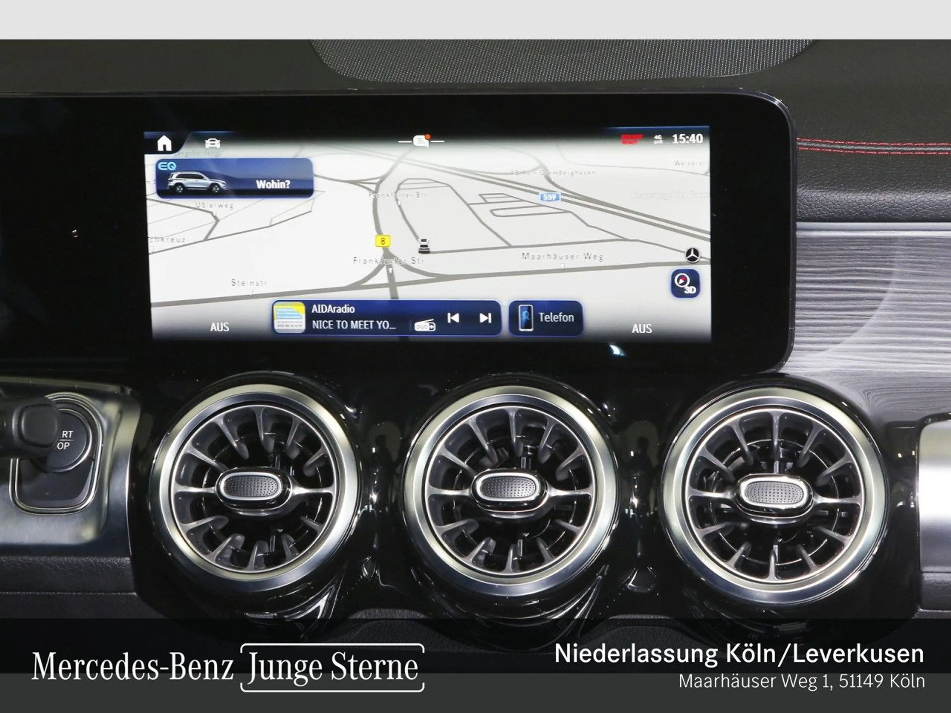 Mercedes-Benz EQB 300 4M AMG+PLUS-PAKET+AHK+PANO+360+KEYLESS — photo 15