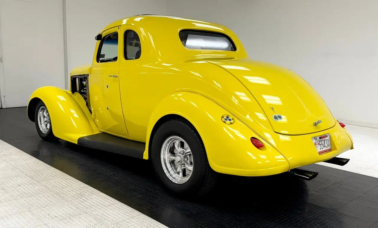 Plymouth Business Coupe, foto 3