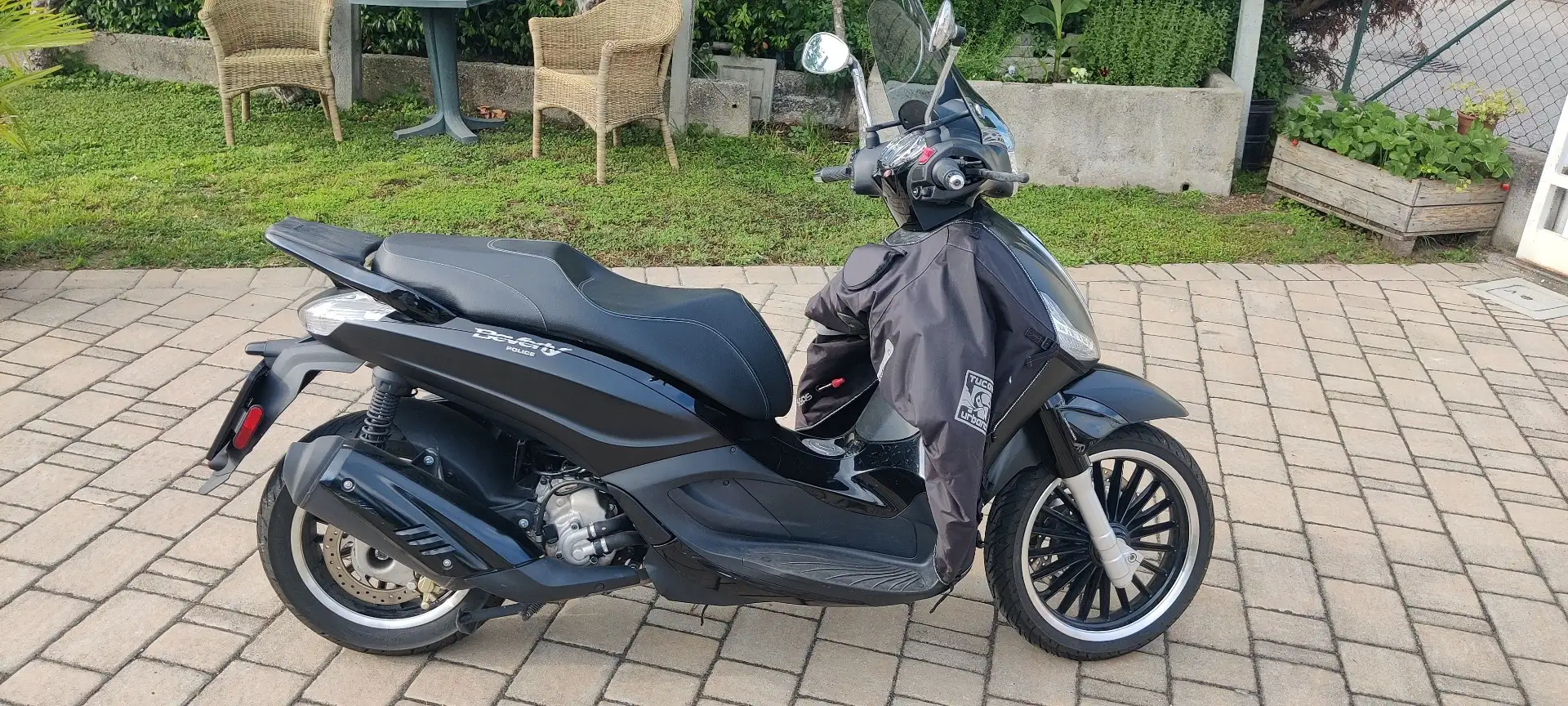 Piaggio Beverly 300 Negru - 1
