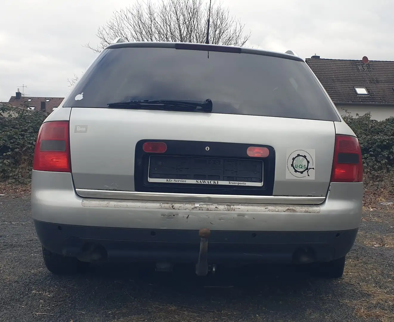 Audi A6 Avant 2.5TDI quattro Gris - 2