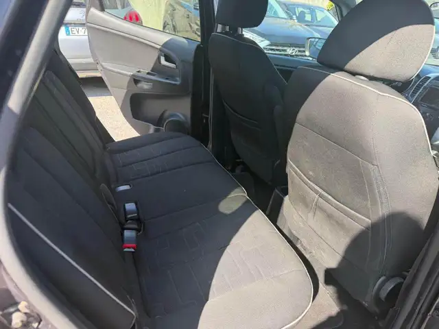 Kia Venga view 8