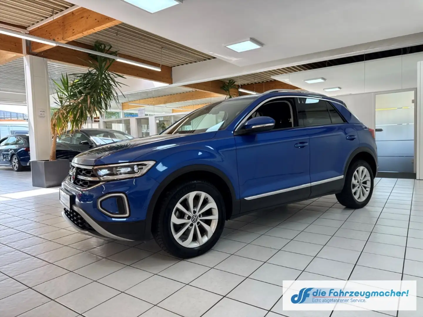 Volkswagen T-Roc Style 2.0 TDI EU6d StandHZG Digitales Cockpit Mass Blauw - 2