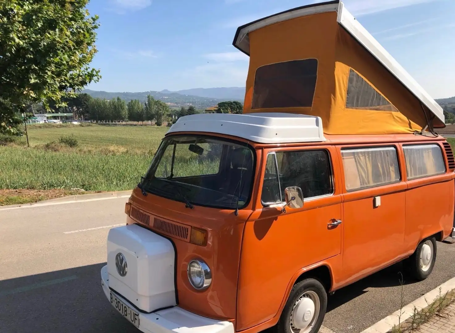 Volkswagen T2 Camping Pomarańczowy - 1